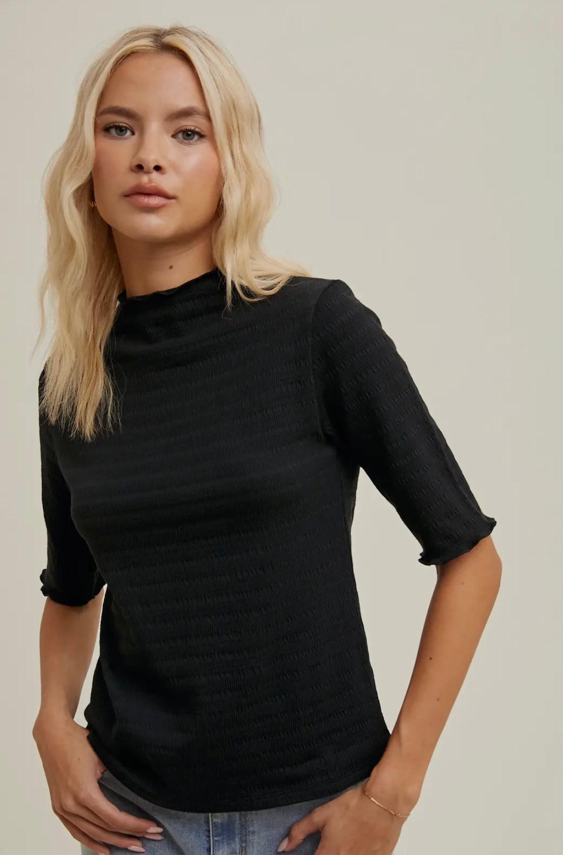 Black Lettuce Mock Top