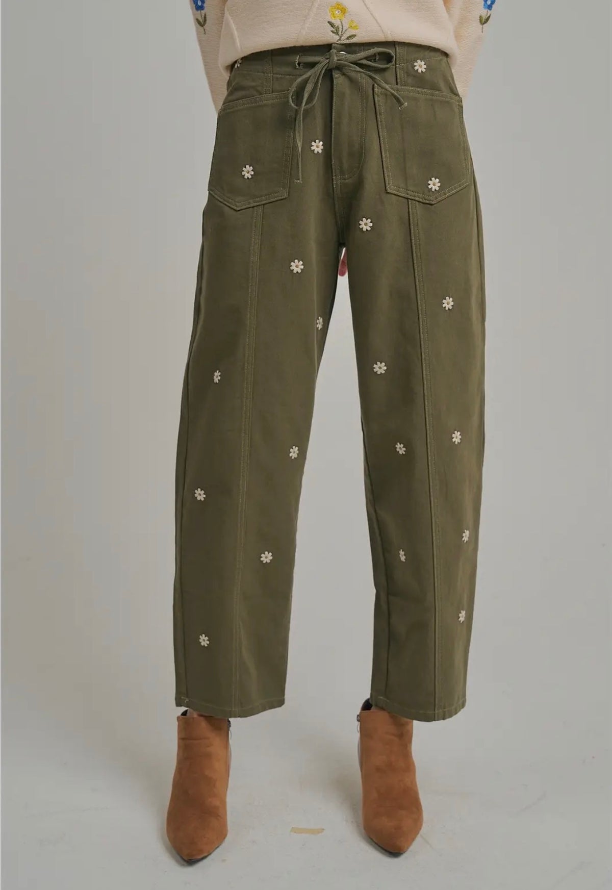 Olive Floral Embroidery Pant