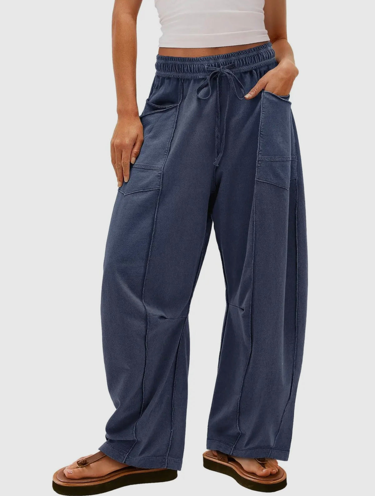 Weekend Stitch Cargo Pants