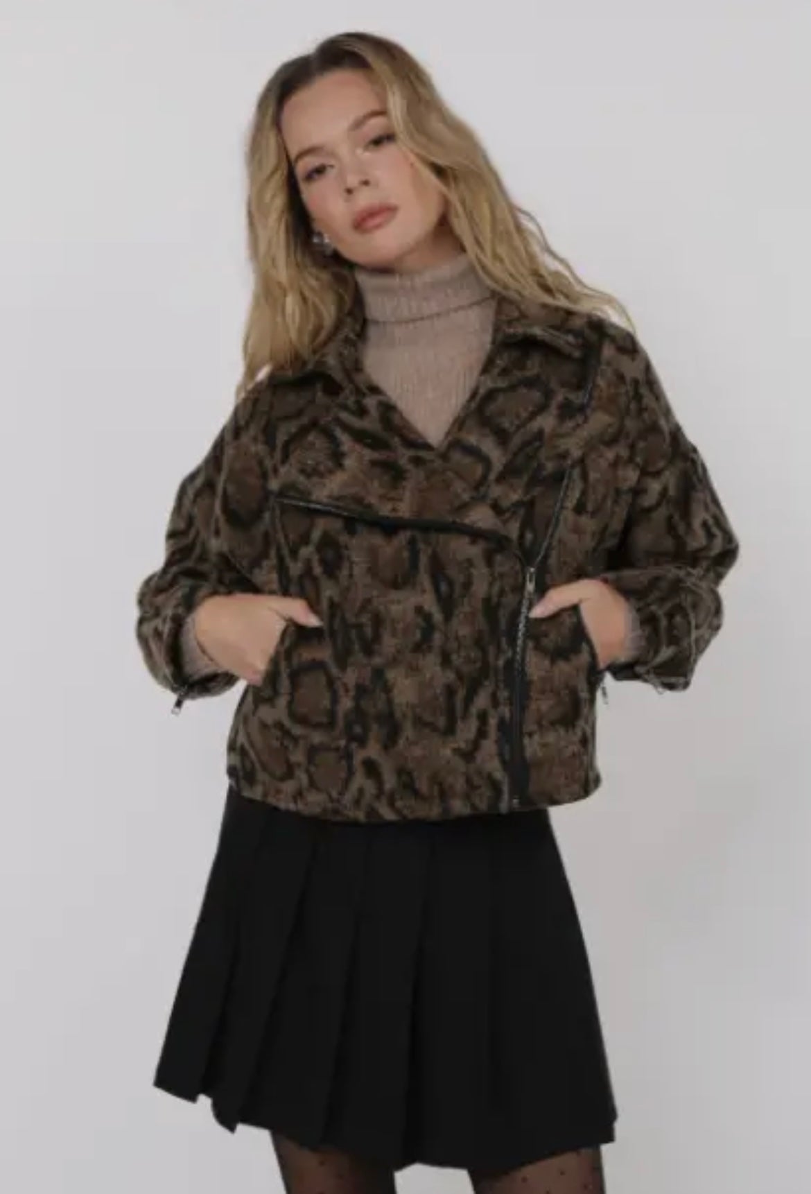 Fierce Side Faux Fur Jacket – Kat & Willie Boutique