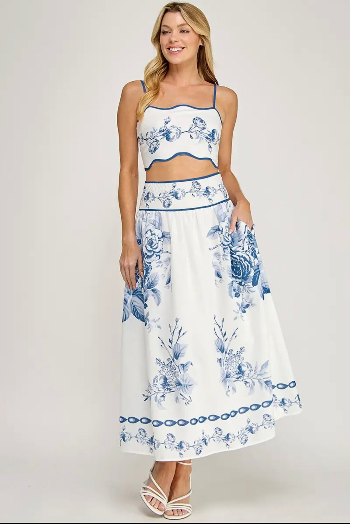 Blue Porcelain Midi Set